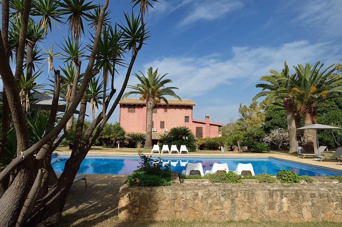 Casa Realia 3*